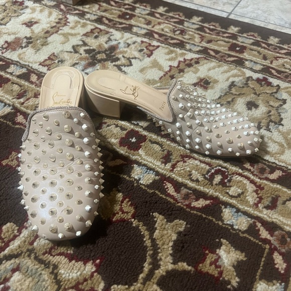 Christian Louboutin MULACONKA Studded Spike Slide
Mule Sandals Shoes - Picture 4 of 5